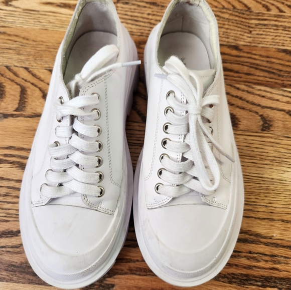 Jeffree Campell Luna Lug Sneaker - Picture 3 of 6